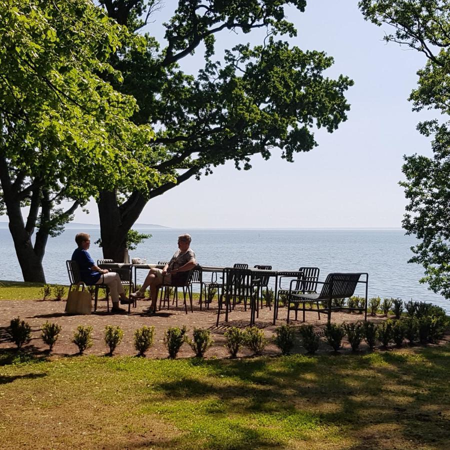 Villa Eira Vandrarhem Hjo Zewnętrze zdjęcie